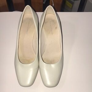 Women’s Predictions Dress Shoe